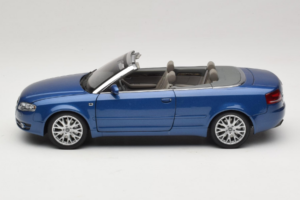 Audi A4 B6 Cabriolet Blau Norev 1:18 5010504325 Druckguss — Bild 4 von 9