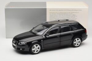 Audi A4 B8 Avant 3.2 Quattro Schwarz Minichamps 1:18 5010404225 Druckguss — Bild 8 von 8