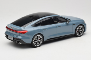 Audi A5L Sportback Graubläulich OEM 1:18 ZAM60004B Druckguss — Bild 3 von 8