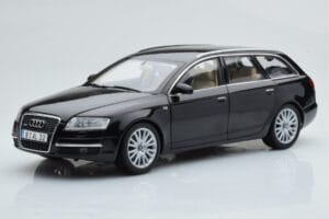 Audi A6 C6 Avant Schwarz Norev 1:18 188304 Druckguss