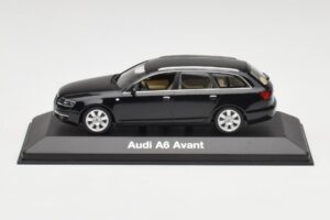 Audi A6 C6 Avant Phantom Schwarz Minichamps 1:43 5010406233 Druckguss