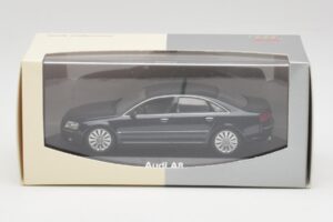 Audi A8 D3 Mauritius Blau Metallic Minichamps 1:43 5010508123 Druckguss — Bild 4 von 4