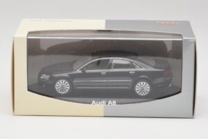 Audi A8 D3 Phantom Schwarz Minichamps 1:43 5010508133 Druckguss — Bild 4 von 4