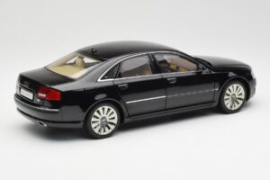 Audi A8 D3 W12 Schwarz Kyosho 1:18 09212BK Druckguss — Bild 3 von 8