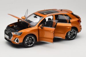 Audi Q3 F3 Orange Metallic Paudi Model 1:18 05962Q32019 Druckguss — Bild 2 von 8