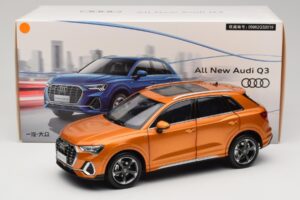 Audi Q3 F3 Orange Metallic Paudi Model 1:18 05962Q32019 Druckguss — Bild 8 von 8