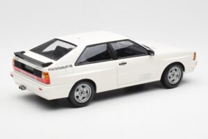 Audi Quattro Weiß Minichamps 1:18 155016120 Druckguss — Bild 2 von 6