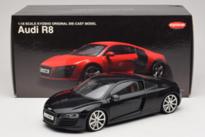 Audi R8 Schwarz Kyosho 1:18 09213BK Druckguss — Bild 8 von 8
