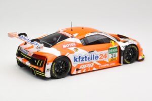 Audi R8 LMS #24 kfzteile24 L. Vanthoor / C. Stoll ADAC GT Masters 2016 Minichamps 1:18 155161124 Druckguss — Bild 2 von 6