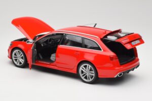 Audi RS6 C7 Avant Rot Minichamps 1:18 110012011 Druckguss — Bild 5 von 8