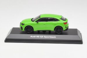 Audi RSQ3 F3 Sportback Grün Minichamps 1:43 5012013631 Druckguss