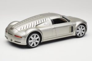 Audi Rosemeyer Silber Maisto 1:18 31625 Druckguss — Bild 3 von 8