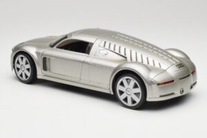 Audi Rosemeyer Silber Maisto 1:18 31625 Druckguss — Bild 7 von 8