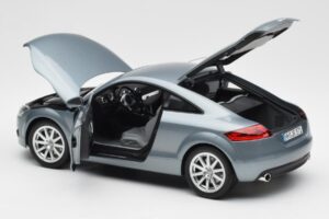 Audi TT 8J Kondorgrau Minichamps 1:18 5010500415 Druckguss — Bild 5 von 8