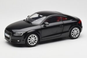 Audi TT 8J Phantom Schwarz Minichamps 1:18 5010500425 Druckguss