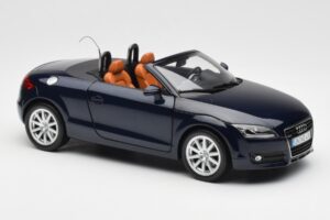 Audi TT 8J Roadster Tiefseeblau Minichamps 1:18 5010500525 Druckguss — Bild 6 von 8
