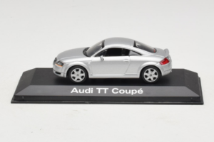 Audi TT 8N Silber Minichamps 1:43 5019800423 Druckguss
