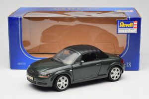 Audi TT 8N Roadster Grün Revell 1:18 8979 Druckguss — Bild 8 von 8