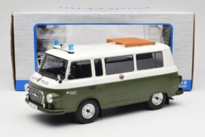 Barkas B1000 Volkspolizei MCG 1:18 MCG18009 Druckguss — Bild 6 von 6