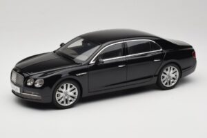 Bentley Flying Spur W12 Diamond Black Kyosho 1:18 08891DBK Druckguss