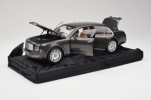 Bentley Mulsanne Brodgar Metallic Minichamps 1:18 BL843 Druckguss — Bild 2 von 8