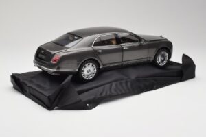 Bentley Mulsanne Brodgar Metallic Minichamps 1:18 BL843 Druckguss — Bild 3 von 8