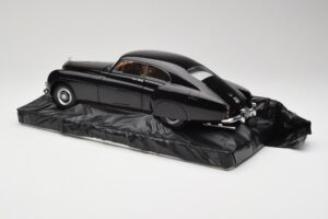 Bentley R-Type Continental Black Metallic Minichamps 1:18 100139420 Druckguss — Bild 7 von 8