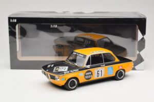 BMW 1600-2 BMW Alpina #61 R. Herzog / N. Lauda DNF 6 Hours Nurburgring 1970 Minichamps 1:18 155702661 Druckguss — Bild 6 von 6