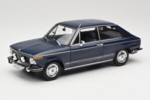 BMW 1600 Touring Blau Minichamps 1:18 80430145823 Druckguss
