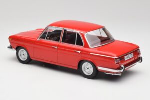 BMW 1800 Ti Karmin Rot Minichamps 1:18 107024001 Druckguss — Bild 5 von 6