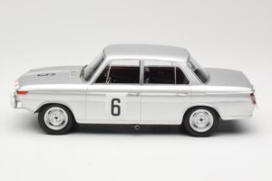 BMW 1800 TiSA #6 J. Munaron / K. Eppelein 24 Hours of Spa 1965 Minichamps 1:18 155652906 Druckguss — Bild 3 von 6