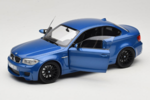 BMW 1M Coupe E82 Blue Metallic Minichamps 1:18 110020025 Druckguss — Bild 2 von 8