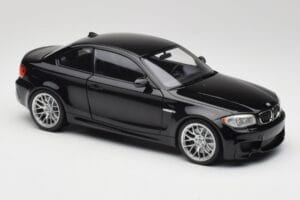 BMW 1M Coupe E82 Black Metallic Minichamps 1:18 110020021 Druckguss — Bild 6 von 8