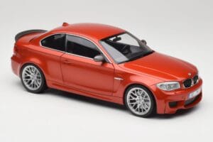 BMW 1M Coupe E82 Sakhir Orange Metallic Minichamps 1:18 110020020 Druckguss — Bild 6 von 8