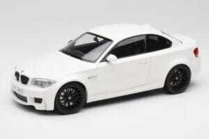 BMW 1M Coupe E82 Weiß Minichamps 1:18 110020022 Druckguss