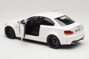 BMW 1M Coupe E82 Weiß Minichamps 1:18 110020022 Druckguss — Bild 5 von 8
