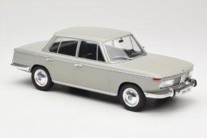 BMW 2000 TI Grau MCG 1:18 MCG18112 Druckguss — Bild 4 von 6