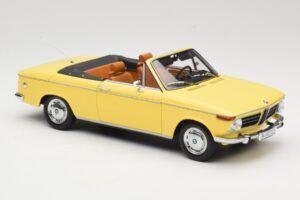 BMW 2002 Cabriolet Hellgrün Minichamps 1:18 80430145820 Druckguss — Bild 6 von 8