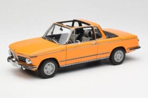 BMW 2002 E10 Cabriolet Colorado Orange AUTOart 1:18 80430300713 Druckguss