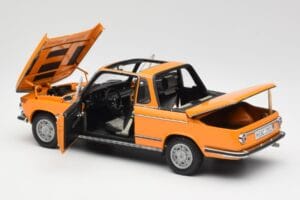 BMW 2002 E10 Cabriolet Colorado Orange AUTOart 1:18 80430300713 Druckguss — Bild 5 von 8