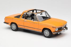 BMW 2002 E10 Cabriolet Colorado Orange AUTOart 1:18 80430300713 Druckguss — Bild 6 von 8