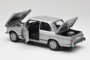 BMW 2002 Tii Polaris Silber AUTOart 1:18 80430146517 Druckguss — Bild 5 von 8