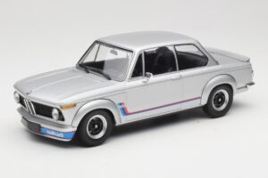 BMW 2002 Turbo E10 Silber Minichamps 1:18 155026201 Druckguss