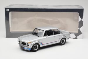 BMW 2002 Turbo E10 Silber Minichamps 1:18 155026201 Druckguss — Bild 6 von 6