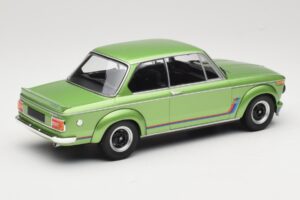 BMW 2002 Turbo Green Metallic Minichamps 1:18 155026206 Druckguss — Bild 2 von 6