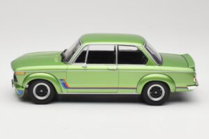 BMW 2002 Turbo Green Metallic Minichamps 1:18 155026206 Druckguss — Bild 3 von 6