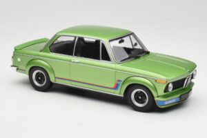 BMW 2002 Turbo Green Metallic Minichamps 1:18 155026206 Druckguss — Bild 4 von 6