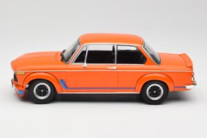 BMW 2002 Turbo Orange Minichamps 1:18 155026202 Druckguss — Bild 3 von 6