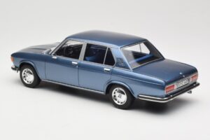 BMW 2500 E3 Blue Metallic BoS Models 1:18 BOS030 Resin — Bild 5 von 6