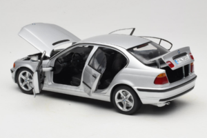 BMW 3 Series E46 Silber UT Models 1:18 80439421535 Druckguss — Bild 5 von 8
